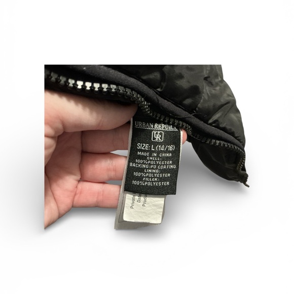 Urban Republic Kids/Teenage Male Dark Gray Puffer Vest - Picture 4 of 5